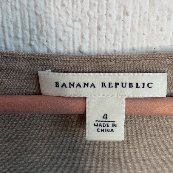 Banana Republic A-Line Side Zip Pleated Tan Dress sz 4 - Picture 4 of 7